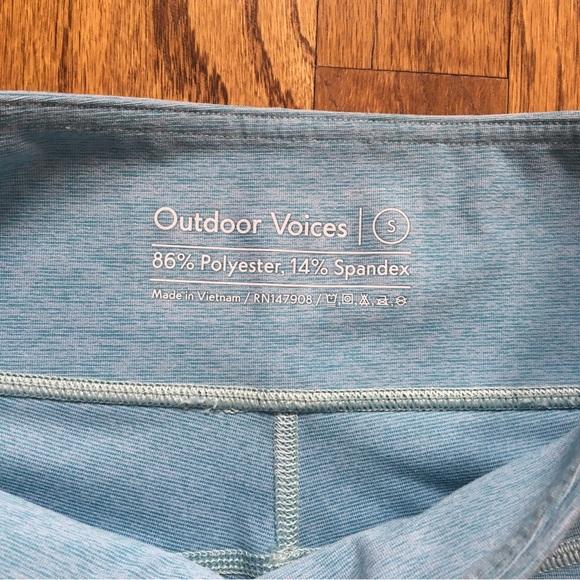 Outdoor Voices Sweat Tech Leggings Size Small - Picture 3 of 4